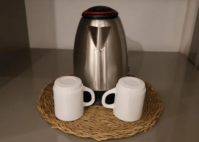 Apartment Premium With Modern And Comfortable Pool *